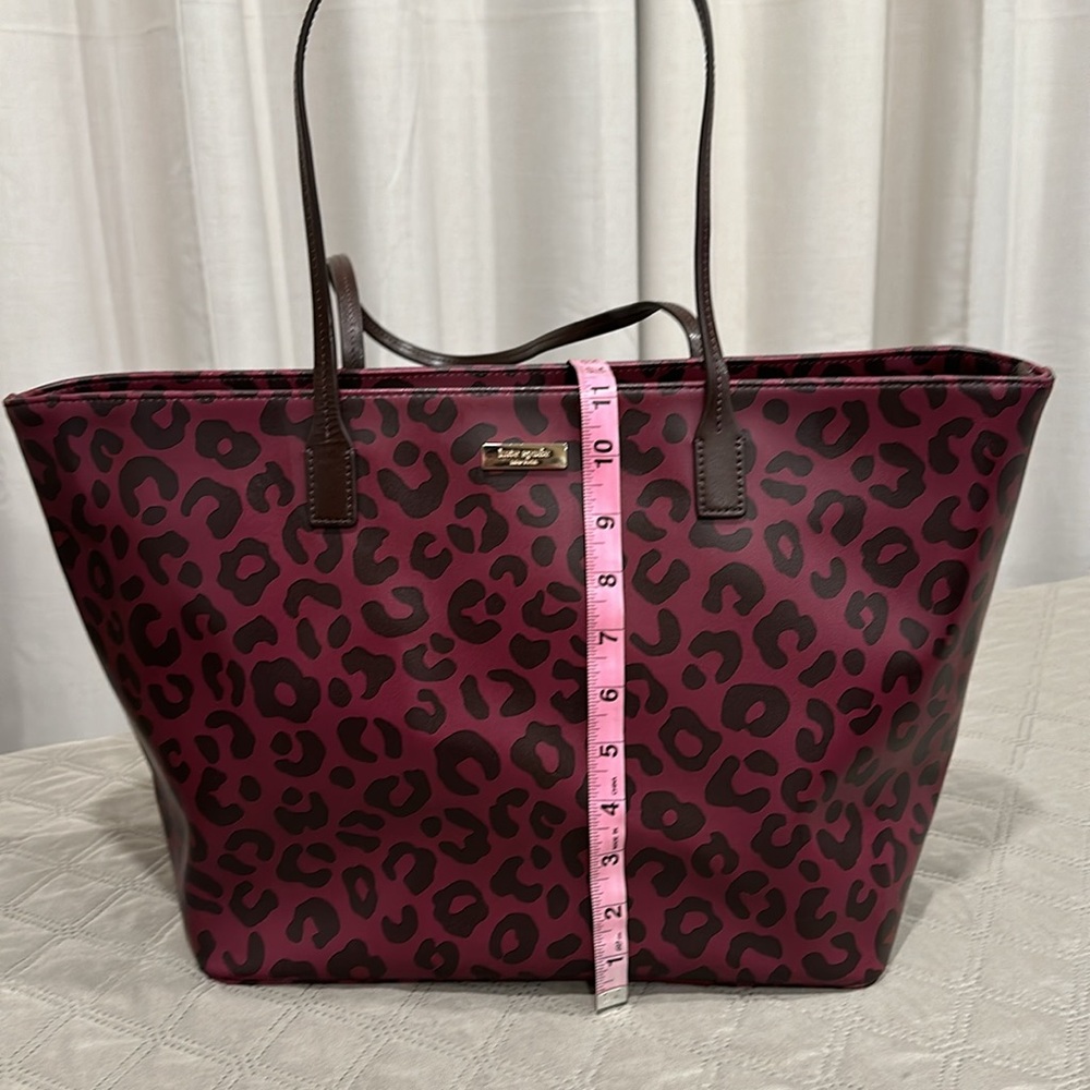 Kate Spade Tote Bag. - Picture 16 of 16